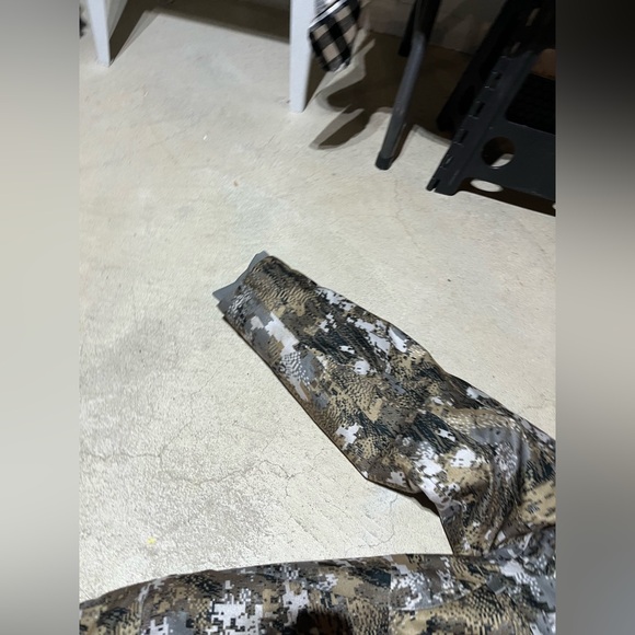 SITKA HUNTING SUIT - Picture 9 of 16